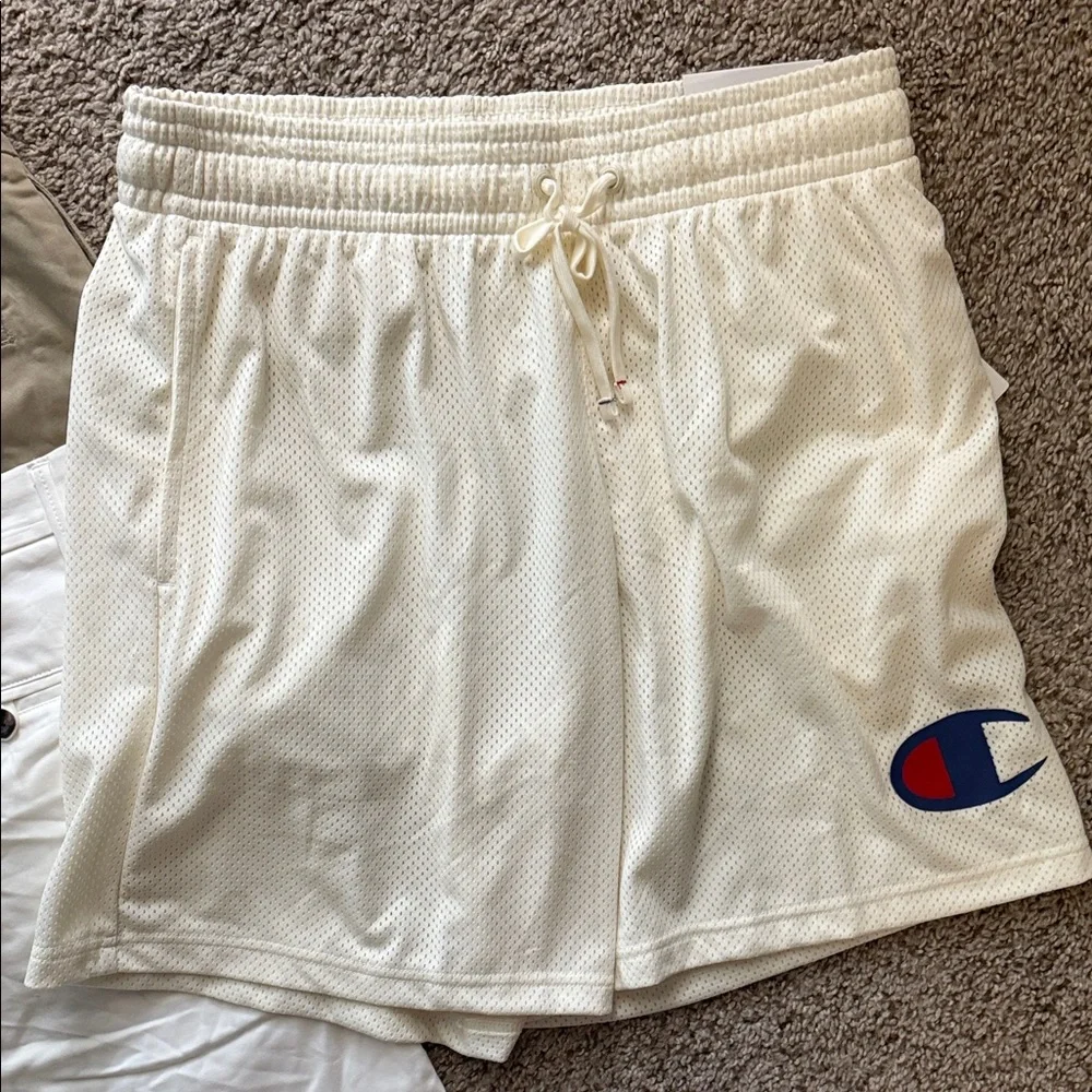 Goodfellow & Co tan and White Shorts bundle Sz 32 & champion Medium - Picture 7 of 11